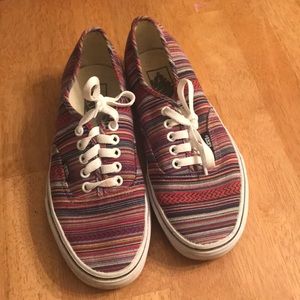 Vans women’s 8.5 men’s 7